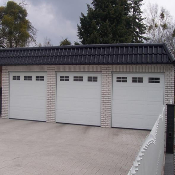 Weiße Garagentore - Sektionaltore in Kleinmachnow